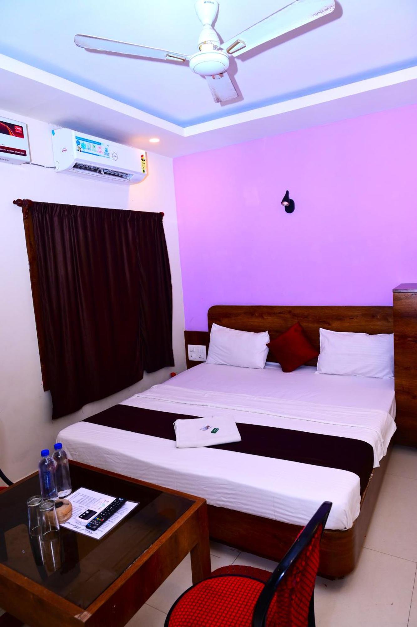 Blue Sagar Official 3*